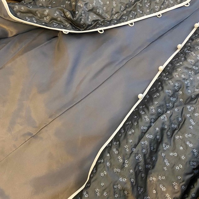 mame(マメ)のMame Kurogouchi ホリデー 金木犀 ジャガードコート レディースのジャケット/アウター(ロングコート)の商品写真