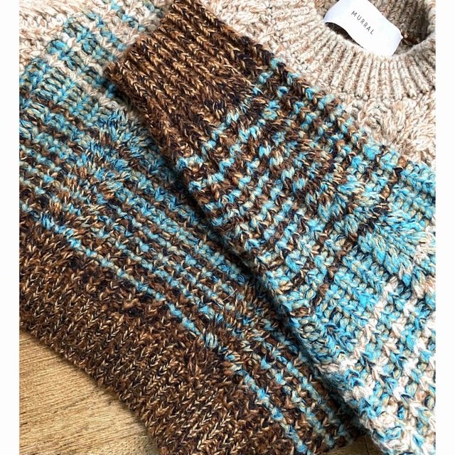MURRAL】Gradation knit short sweater MURRAL】Gradation knit short sweater