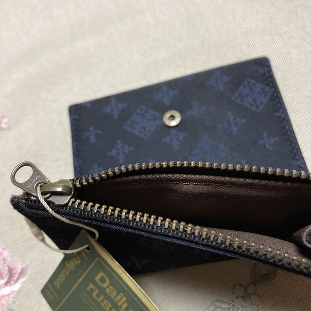 Daily russet(デイリーラシット)のディリーラシット　折財布 レディースのファッション小物(財布)の商品写真