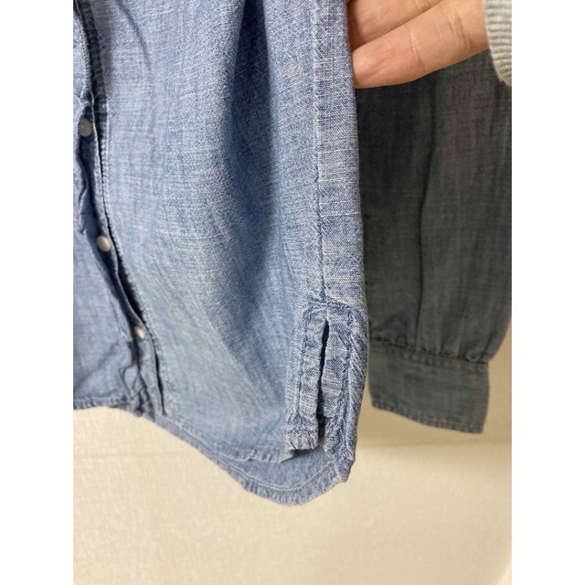 GAP(ギャップ)の美品 GAP フリルシャツ S レディースのトップス(シャツ/ブラウス(長袖/七分))の商品写真