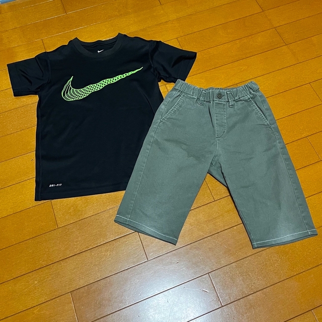 NIKE(ナイキ)のNIKE♡UNIQLO  セット キッズ/ベビー/マタニティのキッズ服男の子用(90cm~)(Tシャツ/カットソー)の商品写真