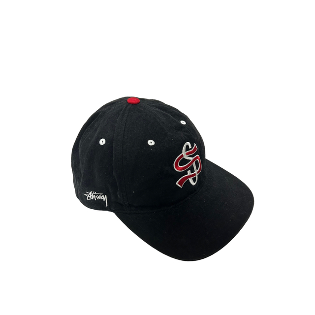 STUSSY(ステューシー)のSTUSSY BIG LEAGUE POINT CROWN CAP BLACK メンズの帽子(キャップ)の商品写真