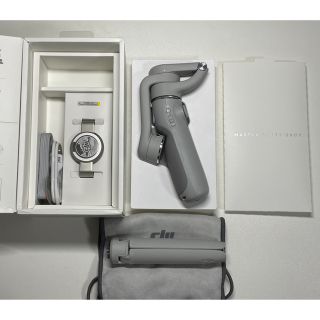 インスパイア(Inspire（DJI）)の【使用回数2回・付属品完備】DJI OM5 スマホジンバル(自撮り棒)