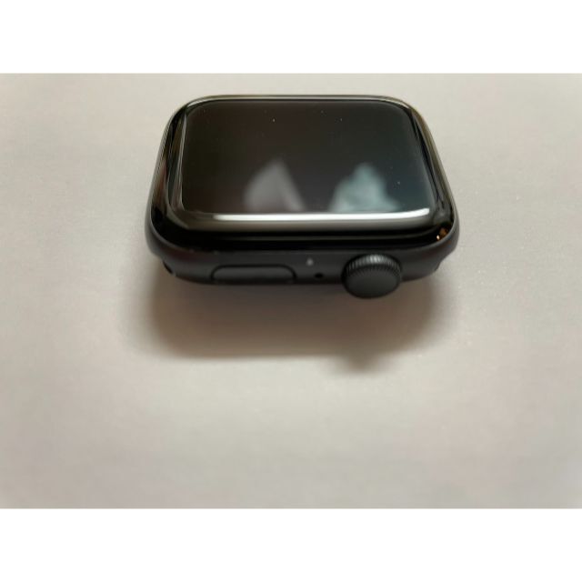 Apple Watch(アップルウォッチ)のApple Watch SE GPSモデル 44mm スペースグレイアルミニウム メンズの時計(腕時計(デジタル))の商品写真