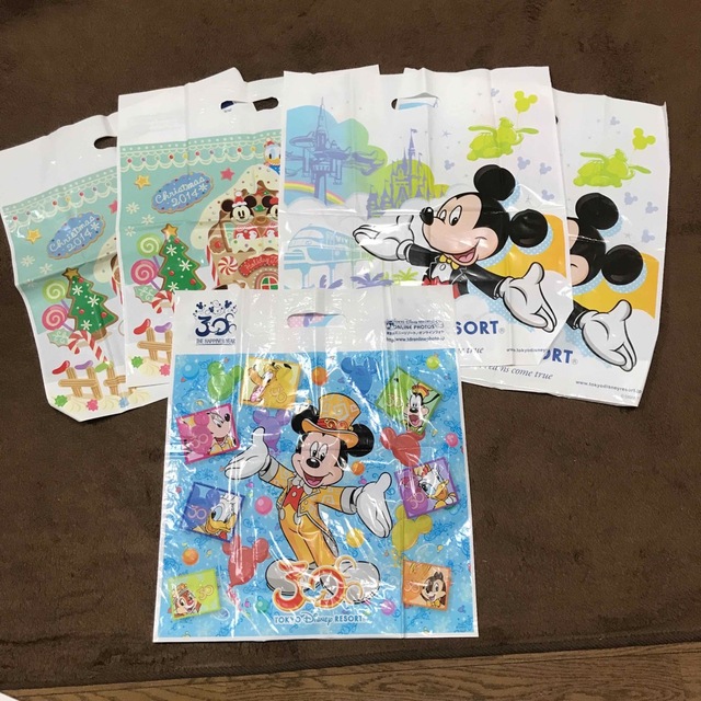 Disney(ディズニー)の Disney  ビニールショッパー(20p) レディースのバッグ(ショップ袋)の商品写真