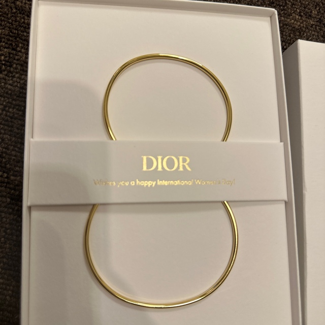 Christian Dior(クリスチャンディオール)のDior  ブックマーク　しおり　新品未使用 ハンドメイドの文具/ステーショナリー(しおり/ステッカー)の商品写真