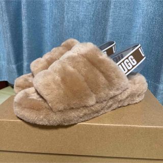 アグ(UGG)のUGG アグ フラッフイヤーサンダル 24cm(サンダル)