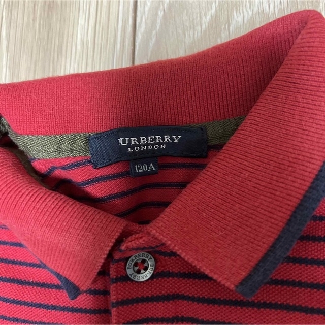 BURBERRY(バーバリー)のバーバリー　ポロシャツ　120cm 赤　三陽商会　パンツ キッズ/ベビー/マタニティのキッズ服男の子用(90cm~)(Tシャツ/カットソー)の商品写真