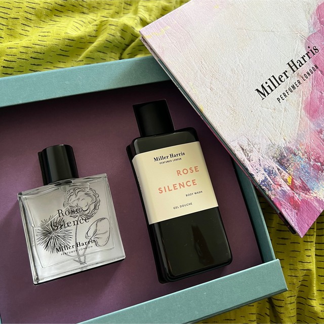 Jo Malone(ジョーマローン)のMiller Harris Rose silence コスメ/美容の香水(香水(女性用))の商品写真