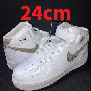 NIKE - エアフォースワン MID 白 蛇 スネークスキン 24cm 箱付きの通販 ...