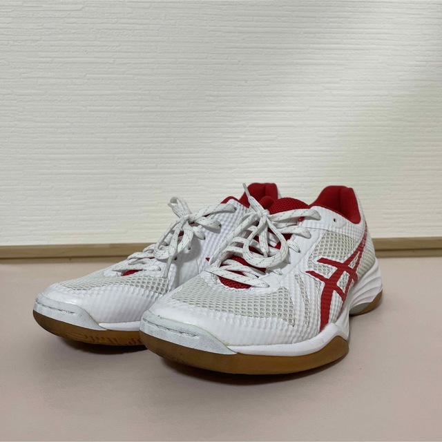 asics(アシックス)のアシックス ゲルタクティック 24cm レディースの靴/シューズ(スニーカー)の商品写真