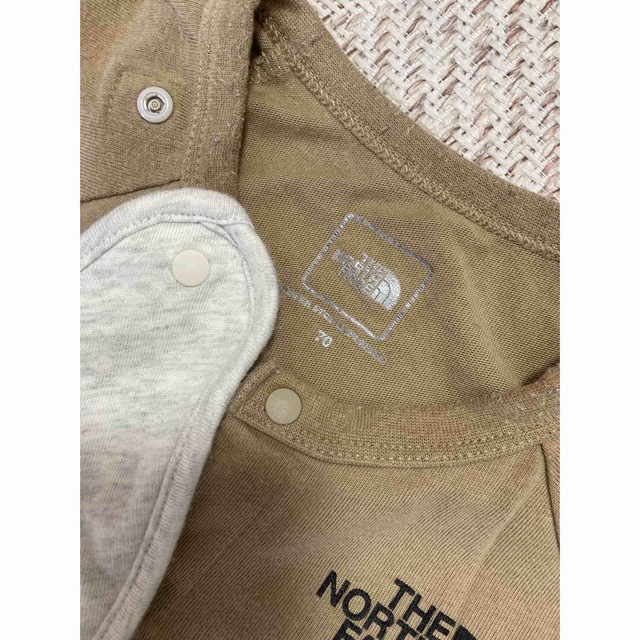 THE NORTH FACE(ザノースフェイス)のノースフェイス　ロンパース キッズ/ベビー/マタニティのベビー服(~85cm)(ロンパース)の商品写真