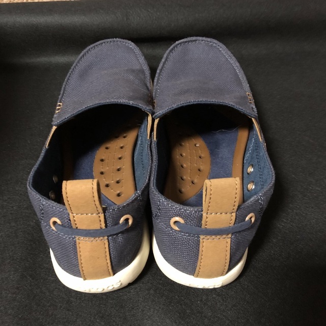 crocs(クロックス)のクロックス キッズ/ベビー/マタニティのキッズ靴/シューズ(15cm~)(スニーカー)の商品写真