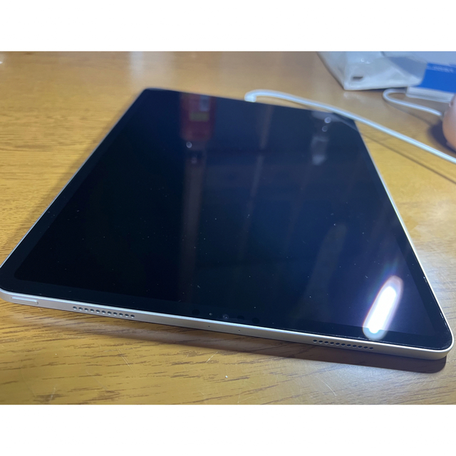 ほぼ未使用！M1 iPad Pro 12.9インチ(第5世代)WiFi256GB