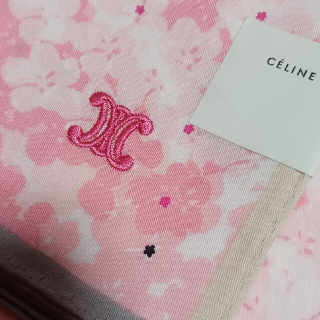 celine - 値下げ📌セリーヌ☆大判ハンカチの通販 by りん's shop ...