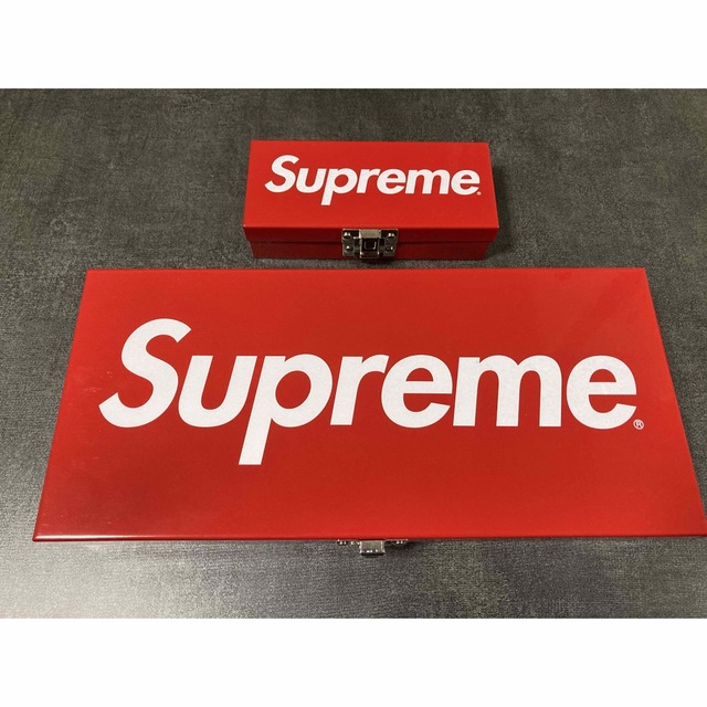 Supreme(シュプリーム)のSupreme  Metal Storage Box large small インテリア/住まい/日用品のインテリア小物(小物入れ)の商品写真