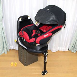 アップリカ(Aprica)の美品Apricaフラディア グロウ ISOFIX DX◆退院時から使えるベッド型(自動車用チャイルドシート本体)