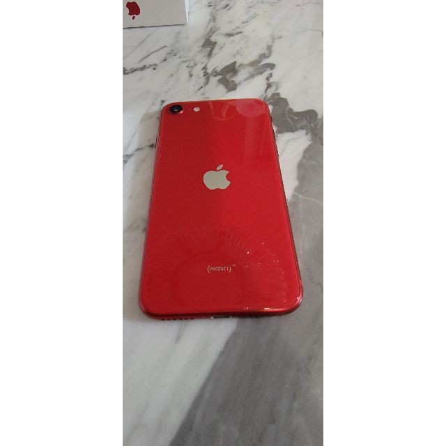 iPhone(アイフォーン)のiPhone SE 第二世代 レッド 64GB SE2 赤 RED スマホ/家電/カメラのスマートフォン/携帯電話(スマートフォン本体)の商品写真