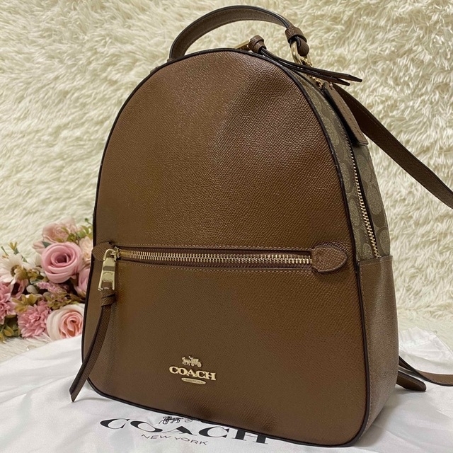 COACH(コーチ)の【aoi1523様専用】コーチ リュック シグネチャー バッグパック ブラウン  レディースのバッグ(リュック/バックパック)の商品写真