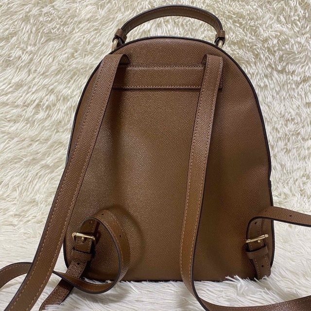 COACH(コーチ)の【aoi1523様専用】コーチ リュック シグネチャー バッグパック ブラウン  レディースのバッグ(リュック/バックパック)の商品写真