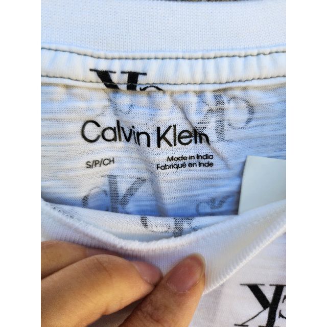 Calvin Klein(カルバンクライン)のCalvin Klein メンズ Tシャツ メンズのトップス(Tシャツ/カットソー(半袖/袖なし))の商品写真