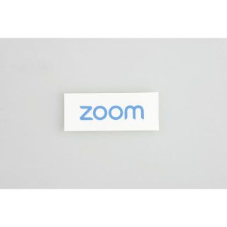 ズーム(Zoom)の非売品 zoom ノベルティ ロゴ入り ステッカー 白(その他)