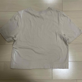 ユニクロ(UNIQLO)のUNIQLO クロップドクルーネックTシャツ　S 部屋着(Tシャツ(半袖/袖なし))