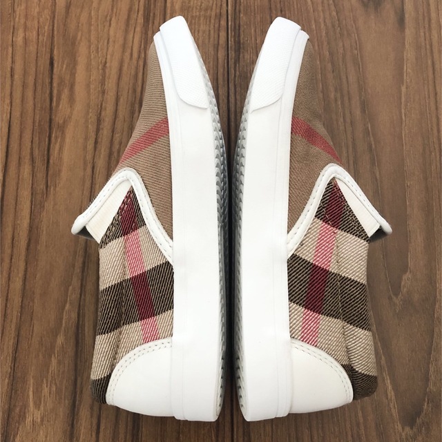 BURBERRY チルドレン スリッポン EU