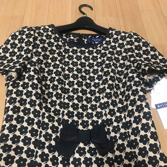 エムズグレイシー♡お花柄ワンピース40新品。 | tradexautomotive.com