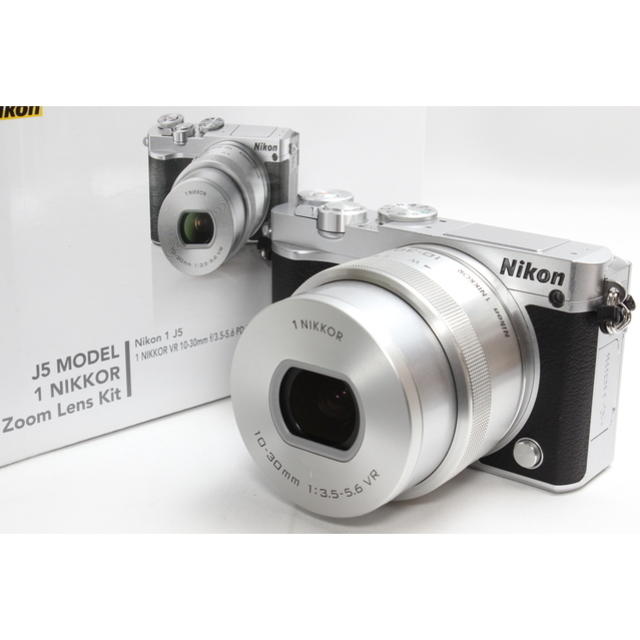 18％OFF 極美品 ニコン Nikon J5 電動ズームレンズキット