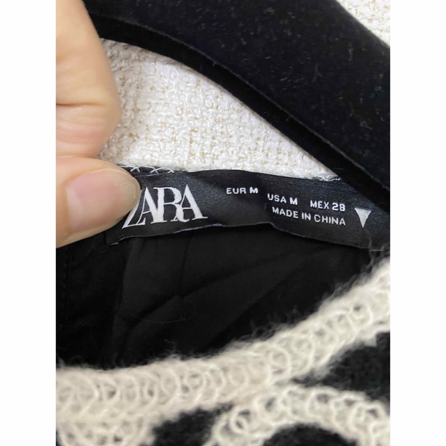 ZARA(ザラ)のZARA ♡ パフスリーブ トップス レディースのトップス(シャツ/ブラウス(長袖/七分))の商品写真