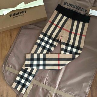 バーバリー(BURBERRY)の【お取置き中】バーバリーチルドレン レギンス 8Y(パンツ/スパッツ)