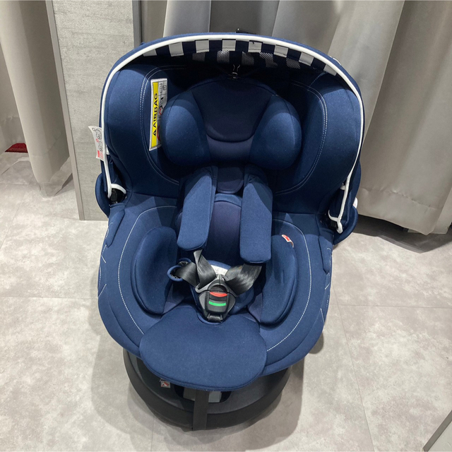 エールべべ　ISOFIX チャイルドシート　クルット4oui ウィ BF890