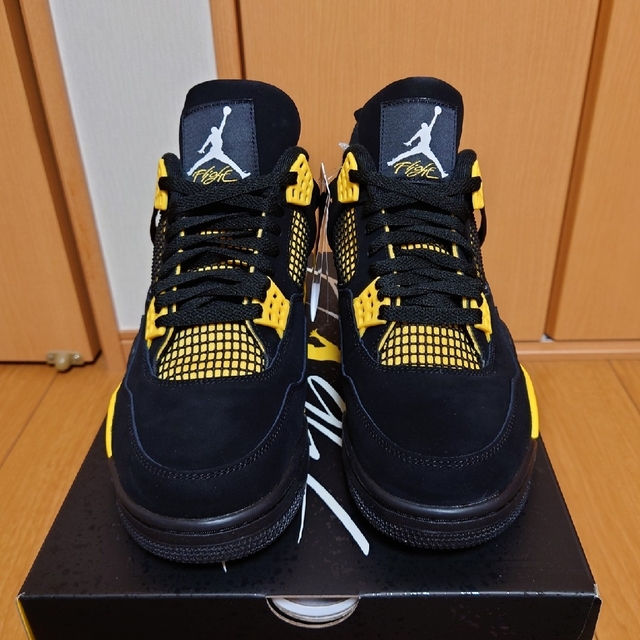 NIKE　AIR JORDAN４ RETRO サンダー（2023）285cm品番