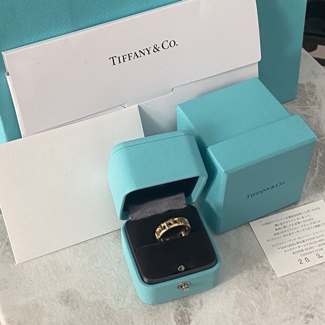 Tiffany & Co.(ティファニー)のあんのん様　tiffanyトゥルーワイドk18ゴールドリング11号 レディースのアクセサリー(リング(指輪))の商品写真