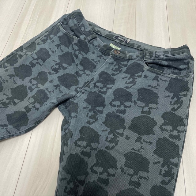 UNDERCOVER(アンダーカバー)のとも様専用 UNDERCOVER ✕‬ SHANTi i ドクロ パンツ メンズのパンツ(その他)の商品写真
