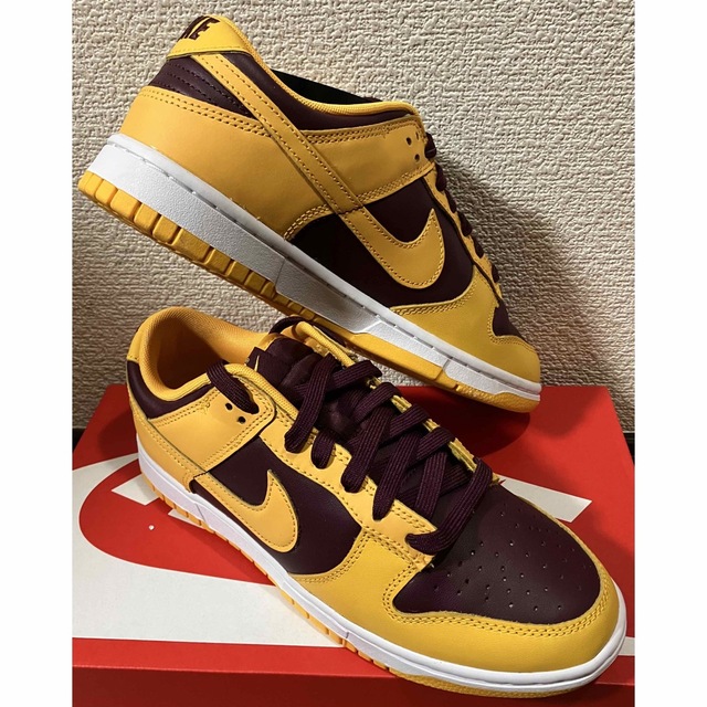 NIKE(ナイキ)のナイキ ダンク ロー レトロ 26cm DD1391-702 メンズの靴/シューズ(スニーカー)の商品写真