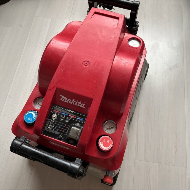 Makita - マキタ高圧エアコンプレッサー 完動品の通販 by s48|マキタ