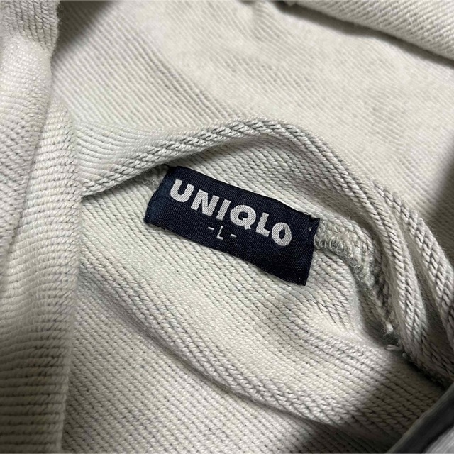 UNIQLO(ユニクロ)のOLD UNIQLO プルオーバーパーカー グレー メンズのトップス(パーカー)の商品写真