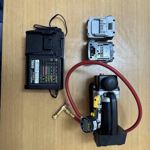 真空ポンプ　TASCO充電式冷暖房/空調