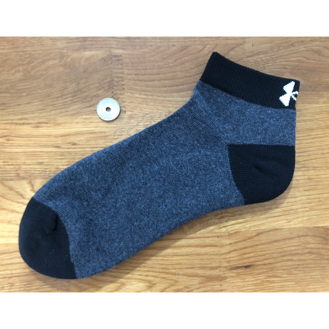 UNDER ARMOUR(アンダーアーマー)の新品アンダーアーマーUNDER ARMOUR メンズソックス4足セット111 メンズのレッグウェア(ソックス)の商品写真