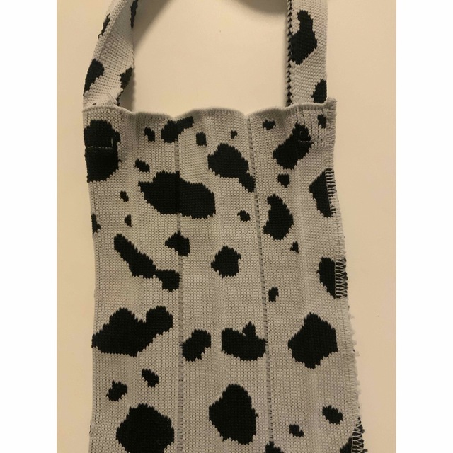 KNT365 Me-Knitty 携帯入れダルメシアン レディースのバッグ(トートバッグ)の商品写真