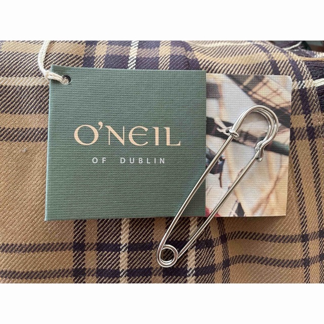 O'NEIL of DUBLIN(オニールオブダブリン)のO'NEIL of DUBLIN 83cm ウーステッドウール100% スカート レディースのスカート(ロングスカート)の商品写真