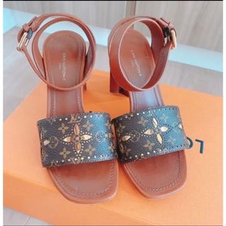 ルイヴィトン(LOUIS VUITTON)のヴィトン　ラインサンダル(サンダル)