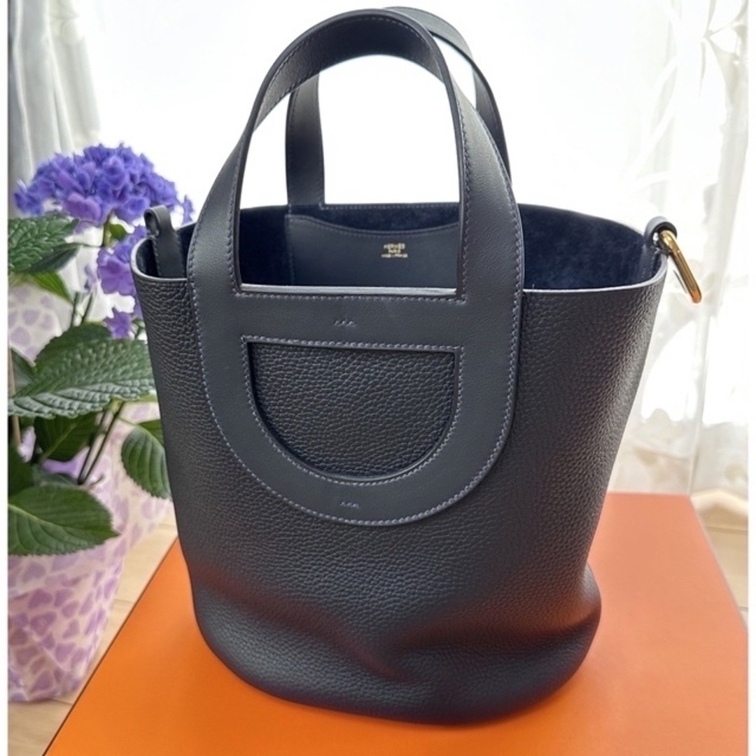 HERMES エルメス インザループ黒23ゴールド金具　ピコタン