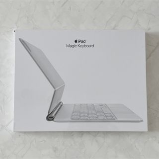 アップル(Apple)の【最終値下げ】Apple Magic Keyboard(iPadケース)