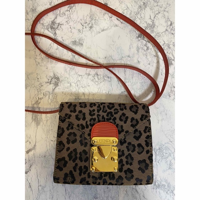 即決価格！【レア品】【超美品】ヴィンテージFENDI♡ ミニショルダー-