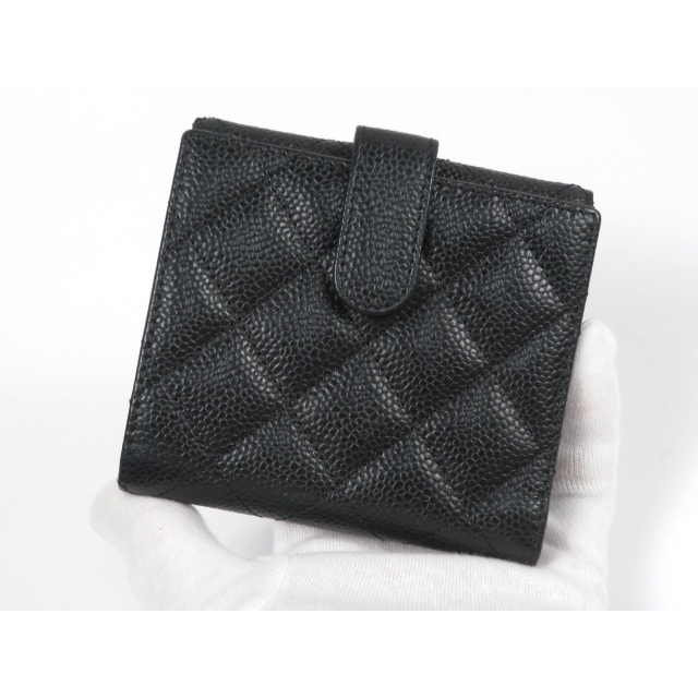 CHANEL(シャネル)の■中古■　シャネル ココ 両面 財布 コンパクト マトラッセ キャビアスキン A48980 【A73457】 レディースのファッション小物(財布)の商品写真