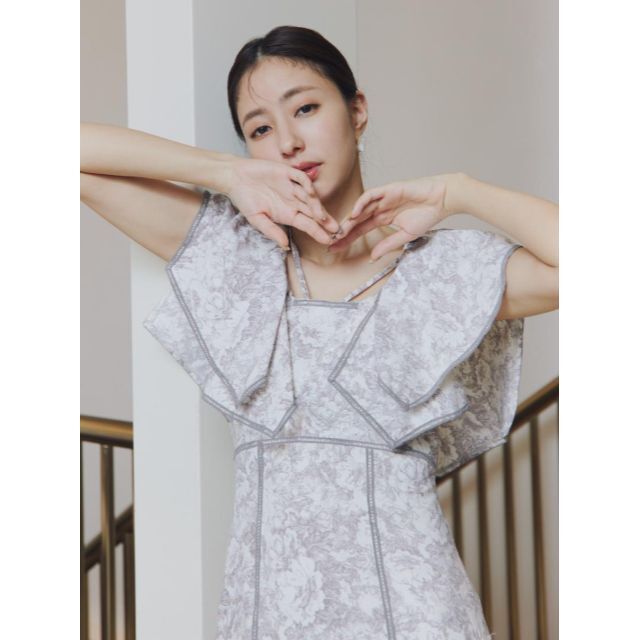 セール! SNIDEL ラッフルカラーワンピース CGRY 0 | irai.co.id
