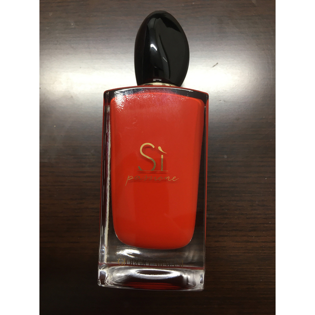 Armani(アルマーニ)の【GIORGIO ARMANI】在庫処分SALE 100ml コスメ/美容の香水(香水(女性用))の商品写真